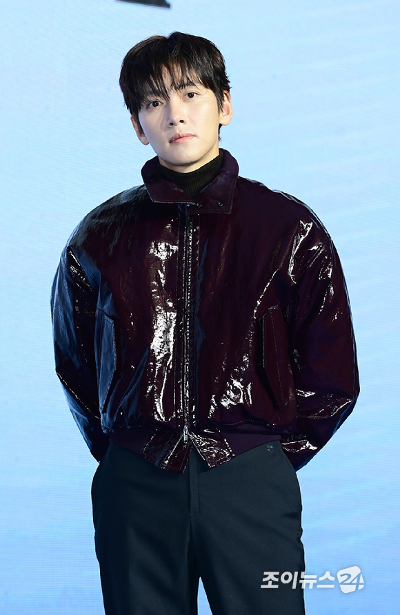 배우 지창욱이 3일 오전 서울 영등포구 콘래드 서울에서 열린 디즈니 플러스 오리지널 '조각도시' 제작발표회에 참석하고 있다. [사진=정소희 기자]