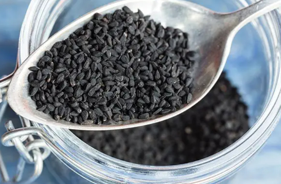 향신료로 잘 알려진 '블랙 커민'이 지방세포 억제와 콜레스테롤 감소에 효과적이라는 연구 결과가 나왔다. 사진은 본 기사 내용과 무관. [사진=FOMAT Medical Research]