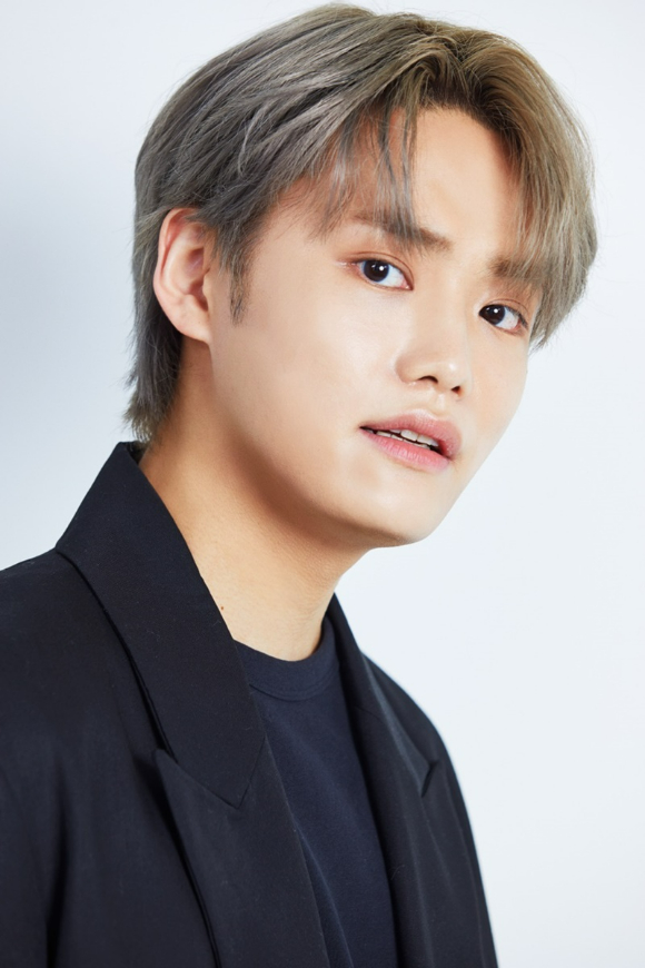 '싱어게인2' 박현규가 새 싱글 '여기까지 해요'를 6월 7일 발매한다.