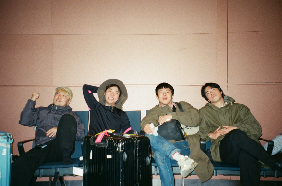 '태어난 김에 세계일주2' 기안84와 빠니보틀, 이시언, 덱스가 차마고도 여행을 하고 있다. [사진=MBC]