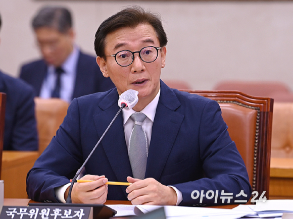 전재수 해양수산부 장관 후보자가 14일 서울 여의도 국회 농림축산식품해양수산위원회 전체회의에서 열린 인사청문회에서 의원 질의에 답변하고 있다. [사진=곽영래 기자]