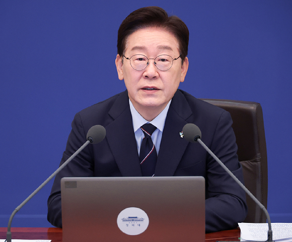 이재명 대통령이 2일 청와대에서 열린 국무회의 겸 비상경제점검회의에서 발언하고 있다. 2026.6.2 [사진=연합뉴스]