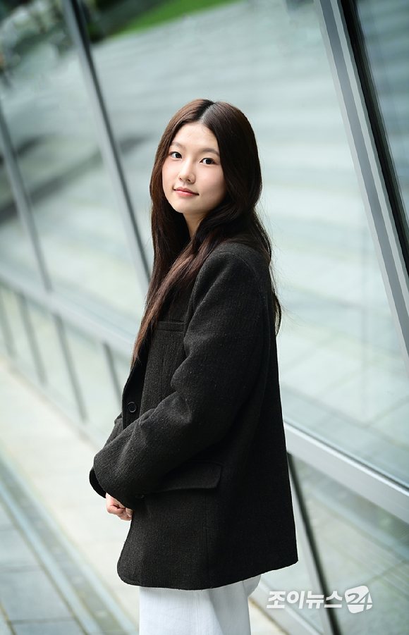 배우 조혜수가 30일 조이뉴스24와의 인터뷰에 앞서 포즈를 취하고 있다. [사진=정소희 기자]