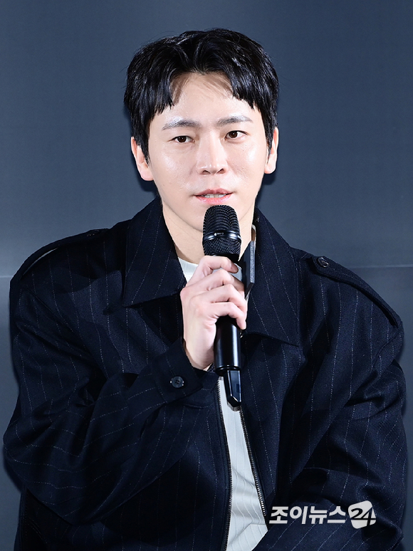 배우 한소희와 전종서가 16일 오후 서울 강남구 삼성동 코엑스 메가박스에서 열린 영화 '프로젝트 Y'(감독 이환) 제작보고회에 참석하고 있다. [사진=정소희 기자]