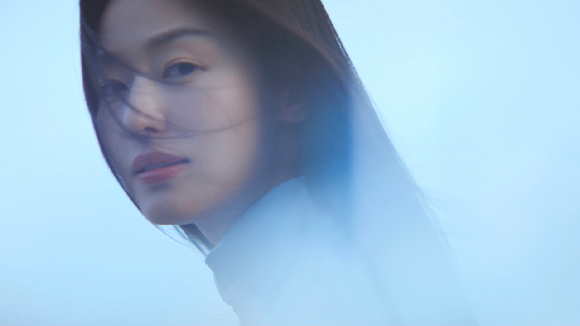 배우 전지현이 안다르 모델이 됐다. [사진=안다르]