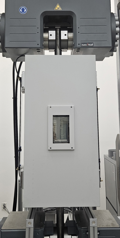 포항시험소 초저온 인장 시험 설비. [사진=현대제철]