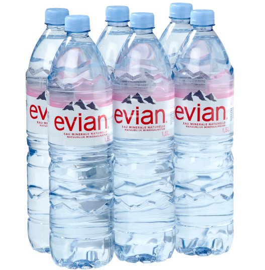 에비앙이 불법 정수 과정을 거친 생수라는 사실이 알려지자 큰 파문이 일고 있다. [사진=연합뉴스]