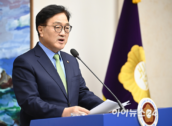 우원식 국회의장이 22일 오후 서울 여의도 국회에서 채해병 순직 국회 국정조사 관련 기자회견을 하고 있다. [사진=곽영래 기자]