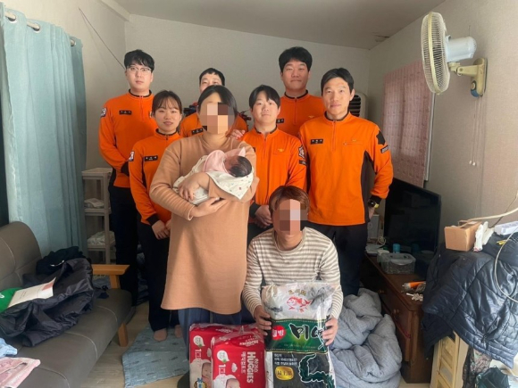산골짜기 사는 만삭 임산부가 구급대 도움으로 무사히 출산했다. [사진=남울주소방서]