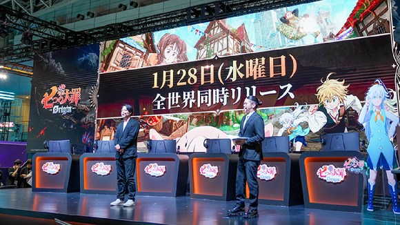 지난 5일 일산 킨텍스에서 열린 국내 최대 서브컬처 행사 'AGF 2025'에서 관람객들이 엔씨소프트의 서브컬처 신작 '리밋 제로 브레이커스' 부스를 방문하고 있다. [사진=엔씨소프트]