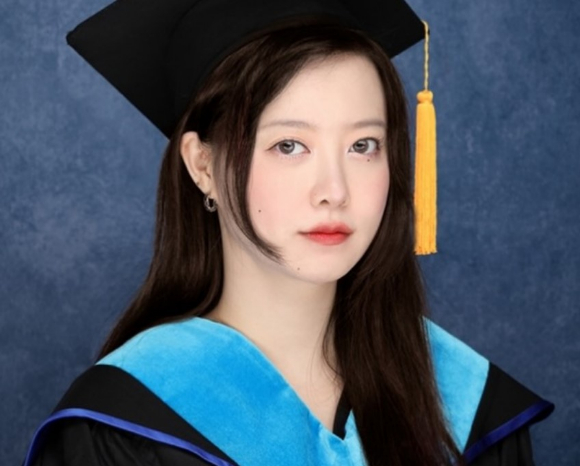 배우 구혜선이 카이스트 석사 졸업 소식을 알렸다. [사진=구혜선 인스타그램]