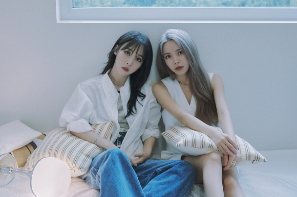 마마무+ '지구에 혼자 남게 된다면(Save Me)' 티저 이미지 [사진=RBW]