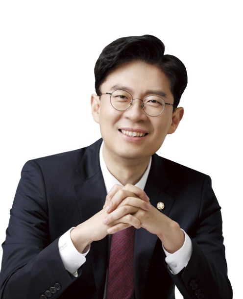 국회 교육위원회 소속 국민의힘 조정훈 의원 [사진=의원실]