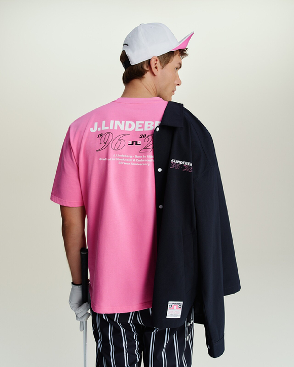 코오롱 FnC 볼디스트는 '에어로 컬렉션'을 론칭했다. 사진은 에어로 컬렉션 목공 캠페인컷. [사진=코오롱FnC]