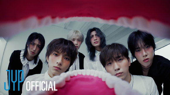 엑스디너리 히어로즈, 유니크한 스토리·연출의 새 앨범 무드 필름 공개