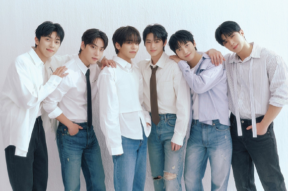 온앤오프 단체 프로필 사진 [사진=케이아이엔터테인먼트]