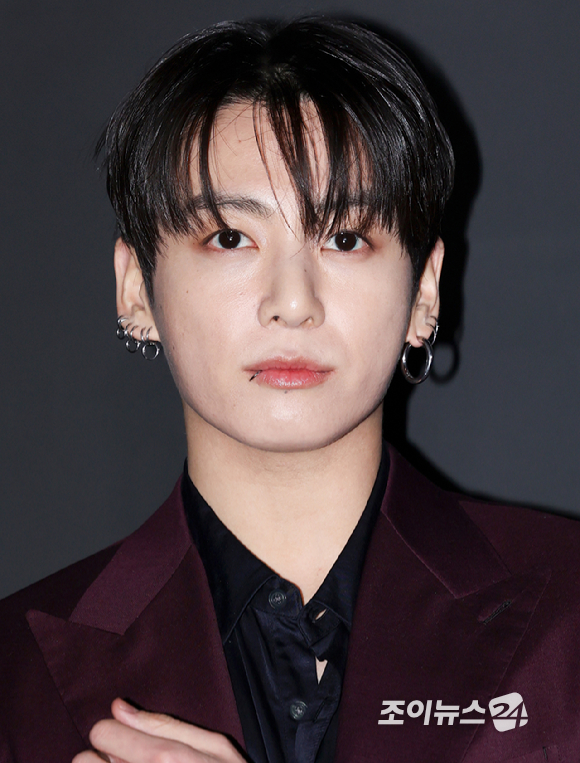 [포토] 방탄소년단 정국, 컴백 한 달 앞두고 물오른 잘생김