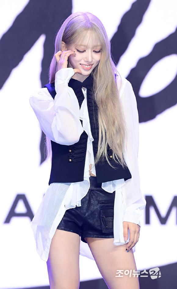 그룹 미야오 수인이 1일 오후 서울 마포구 상암동 큐브컨벤션센터에서 열린 미야오(MEOVV) EP 2집 '바이트 나우(BITE NOW)' 미디어 쇼케이스에 참석하고 있다. [사진=정소희 기자]