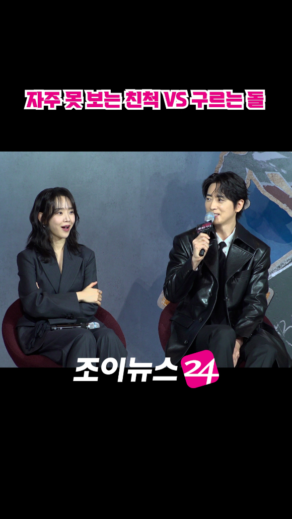 배우 신혜선, 이준혁이 지난 10일 오전 서울 중구 장충동 앰배서더 서울 풀만 호텔에서 열린 넷플릭스 시리즈 '레이디 두아' 제작발표회에 참석해 소감을 말하고 있다. [사진=문수지 기자]