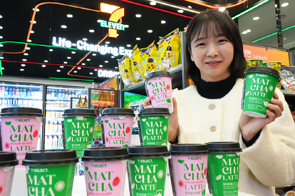 세븐셀렉트 말차라떼 2종. [사진=세븐일레븐]
