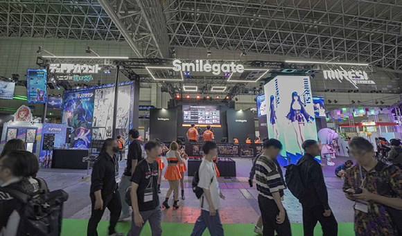 [사진=스마일게이트]