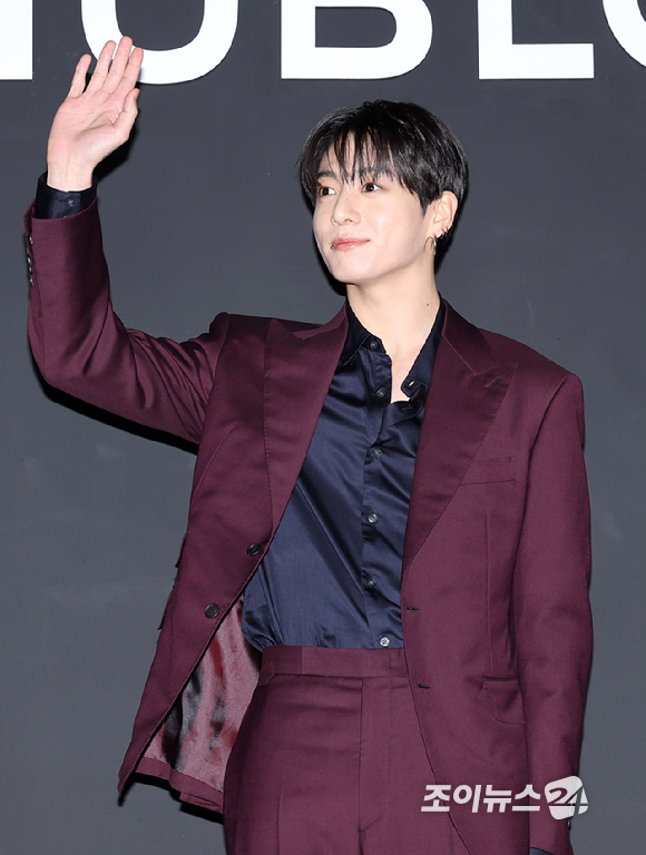 그룹 방탄소년단(BTS) 정국이 12일 오후 서울 강남구 논현동 STRX하우스에서 열린 위블로 글로벌 앰버서더 어나운스먼트 이벤트 포토월 행사에 참석하고 있다. [사진=정소희 기자]