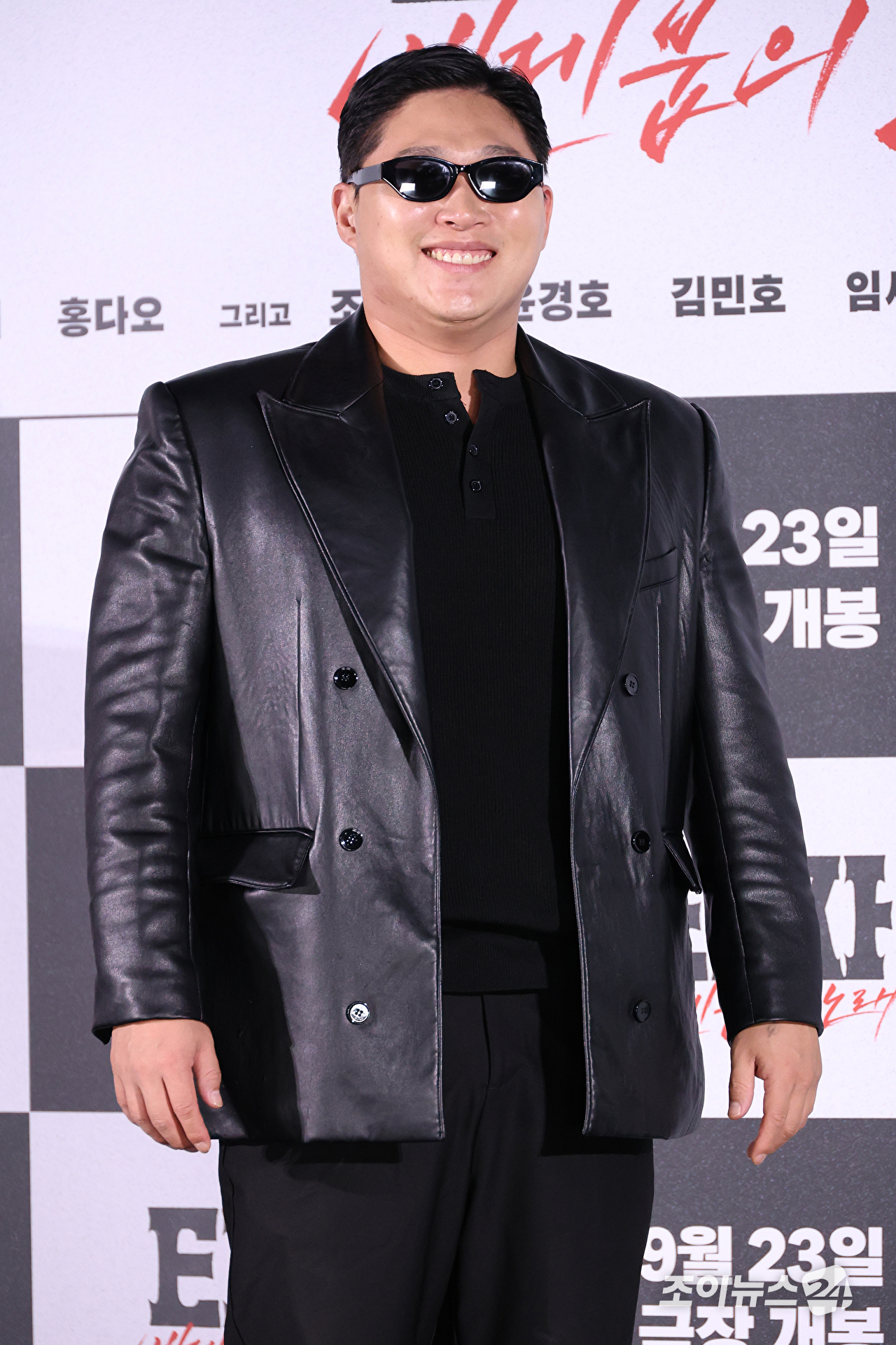 배우 문지훈(스윙스)가 18일 오전 서울 용산구 CGV용산아이파크몰점에서 진행된 영화 '타짜: 벨제붑의 노래'(감독 최국희) 제작보고회에 참석해 포즈를 취하고 있다. [사진=문수지 기자]
