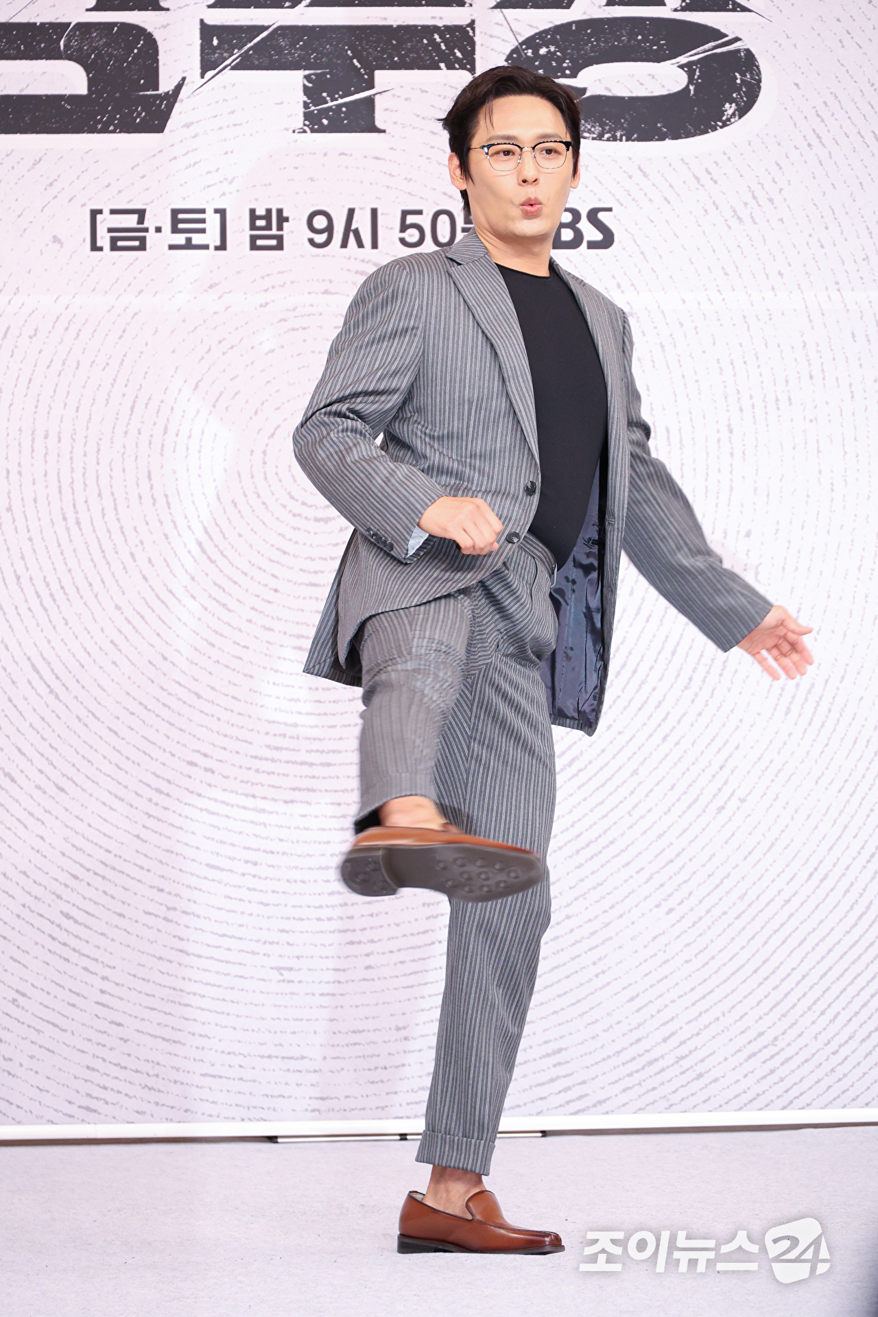 배우 최대훈이 25일 오후 서울 양천구 목동 SBS에서 진행된 SBS 새 금토드라마 '김부장' 제작발표회에 참석해 포즈를 취하고 있다. [사진=문수지 기자]