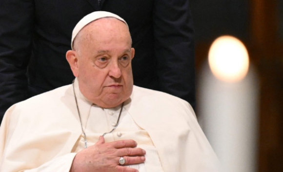  제266대 교황 프란치스코(본명 호르헤 마리오 베르고글리오)가 21일(현지시간) 향년 88세로 선종했다. 사진은 프란치스코 교황. [사진=AFP/연합뉴스]