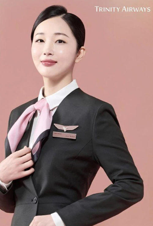 트리니티항공의 새로운 유니폼이 공개됐다. [사진=트리니티항공 인스타그램]