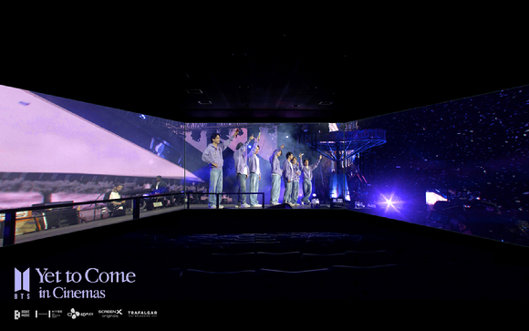 '방탄소년단: 옛 투 컴 인 시네마' ScreenX 스틸 [사진=하이브]