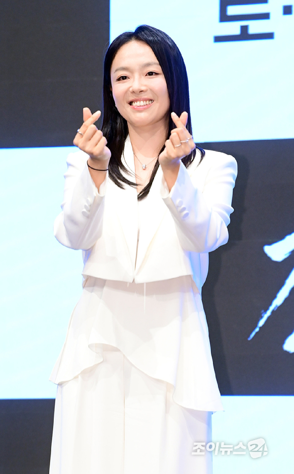 배우 이상희가 1일 오후 서울 구로구 신도림동 더세인트에서 열린 KBS 2TV 새 토일 미니시리즈 '결혼의 완성' 제작발표회에 참석하고 있다. [사진=정소희 기자]
