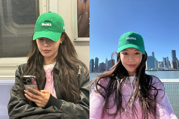 '정경호♥' 최수영, 뉴욕 여행룩 보니...그린캡+핑크니트+가죽자켓 '역시 사복여신'
