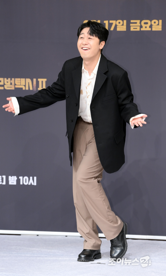 배우 배유람이 17일 오후 서울 양천구 목동 SBS 사옥에서 진행된 SBS 새 금토드라마 '모범택시2'(극본 오상호, 연출 이단) 제작발표회에 참석하고 있다. [사진=정소희 기자]
