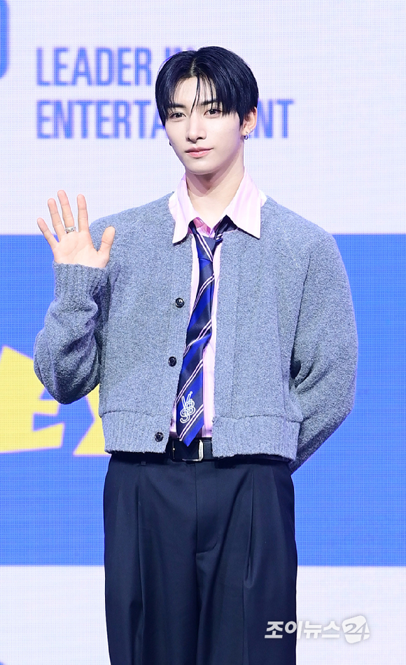 그룹 넥스지 유우가 27일 오후 서울 용산구 한남동 블루스퀘어에서 열린 넥스지(NEXZ) 두 번째 싱글 앨범 'Mmchk(음츠크)' 발매 기념 쇼케이스에 참석하고 있다. [사진=정소희 기자]