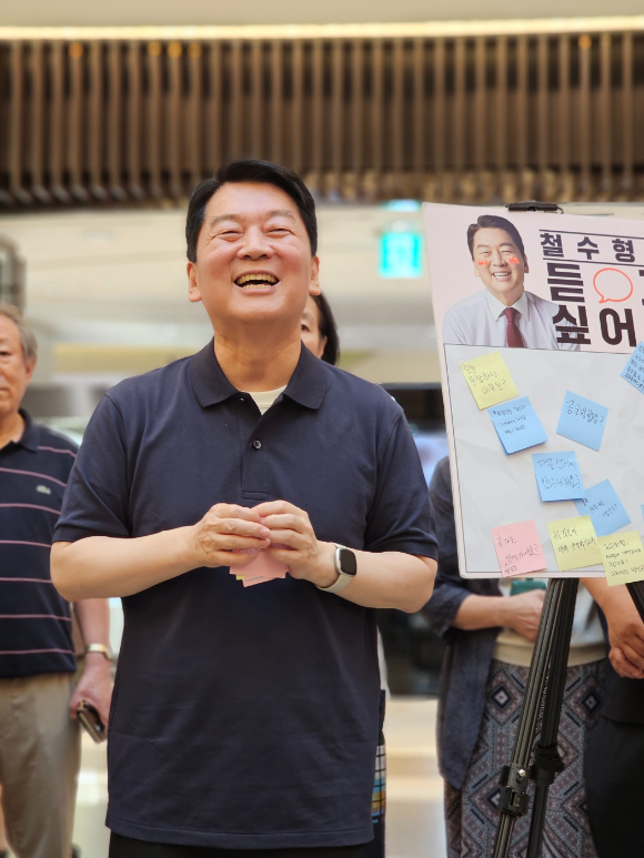 국민의힘 대선 2차 경선에서 경쟁한 김문수, 한동훈 전 후보 [사진=곽영래 기자]