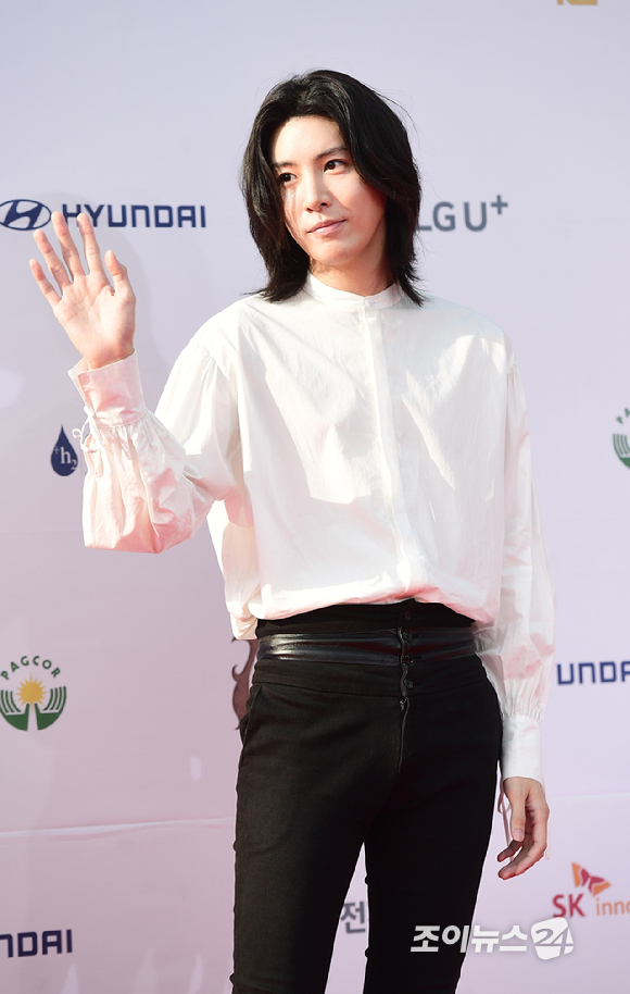노민우, '하렘의 남자들'로 7년만 드라마 복귀⋯수지와 호흡