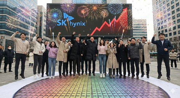 SK하이닉스 주가 상승 이미지 [사진=제미나이 AI 생성 이미지]