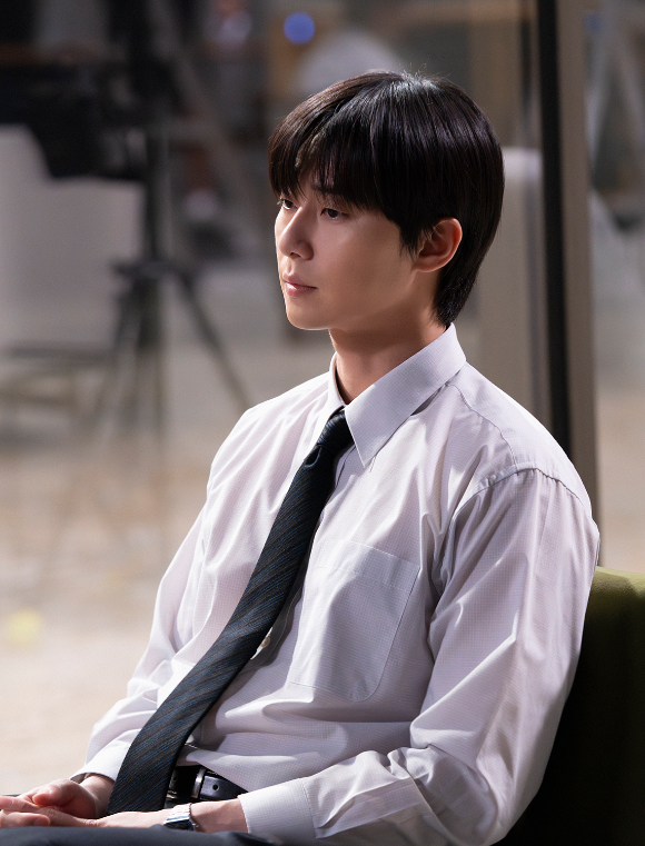 배우 박서준이 JTBC 토일드라마 '경도를 기다리며'에서 이경도 역을 맡아 호연을 펼쳤다. [사진=어썸이엔티]