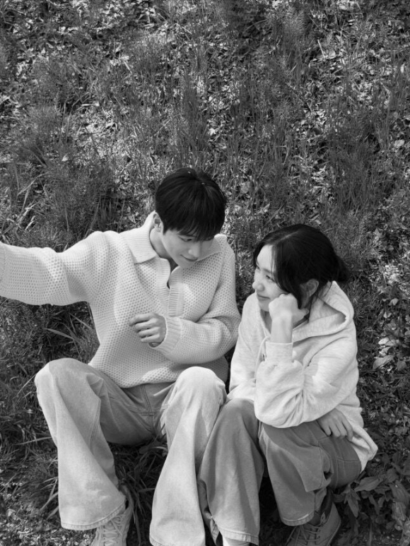 안은진 서강준 [사진=안은진 SNS]