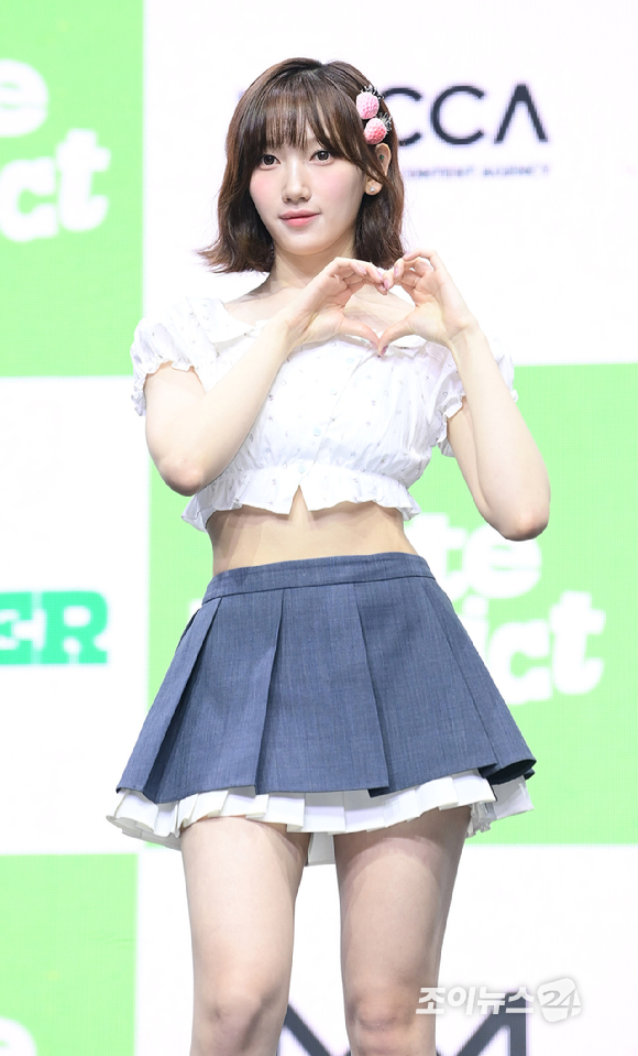 그룹 유스피어 소이가 17일 오후 서울 영등포구 명화라이브홀에서 열린 USPEER (유스피어) 첫 번째 미니앨범 'BITE DISTRICT'(바이트 디스트릭트) 미디어 쇼케이스에 참석하고 있다. [사진=정소희 기자]