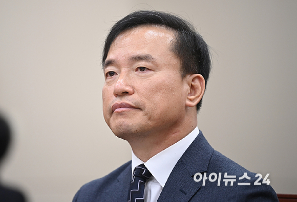 김종철 방송미디어통신위원회 위원장 후보자가 16일 서울 여의도 국회에서 열린 인사청문회에 출석하고 있다. [사진=곽영래 기자]