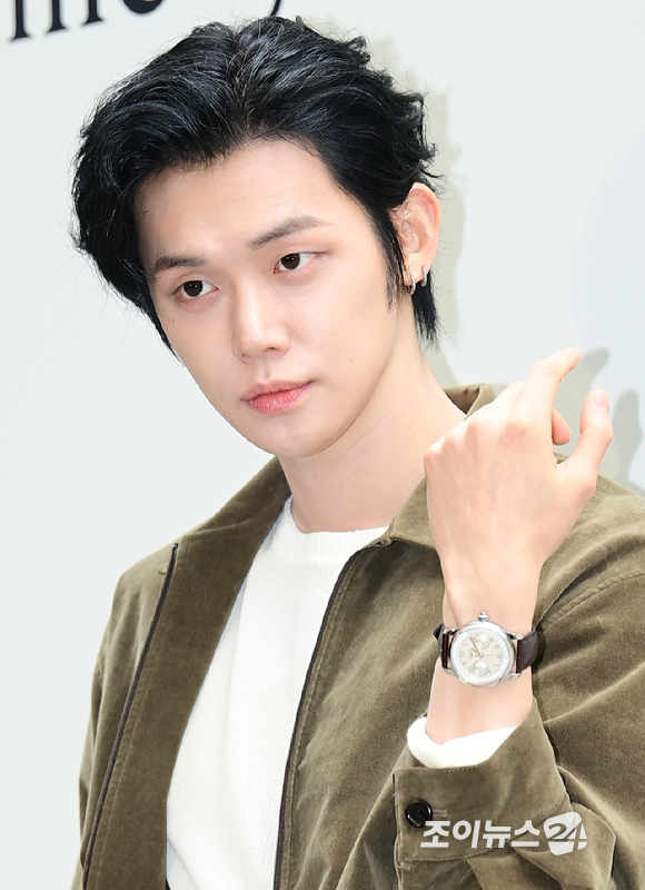 투모로우바이투게더(TXT) 연준이 29일 오후 서울 강남구 청담 Villa 15에서 열린 론진 마스터 컬렉션 론칭 이벤트 행사에 참석하고 있다. [사진=정소희 기자]