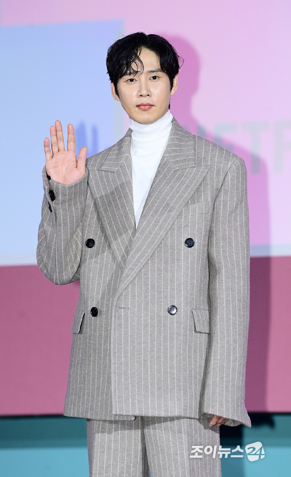 배우 박성훈이 9일 오전 서울 중구 동대문디자인플라자에서 열린 넷플릭스 시리즈 '오징어 게임' 시즌2 제작발표회에 참석하고 있다. [사진=정소희 기자]