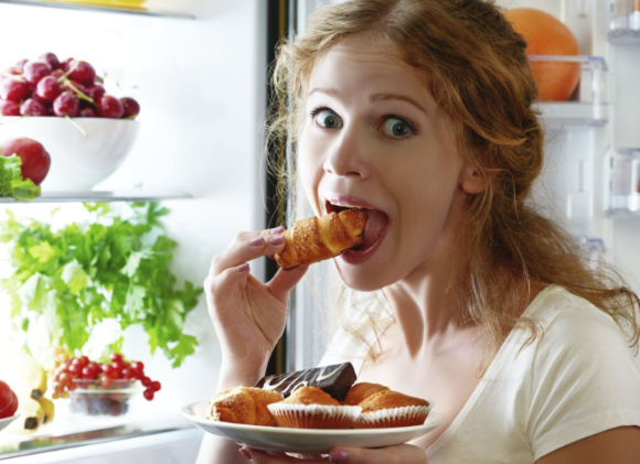 견과류로 간식을 바꾸는 것만으로도 단 음식에 대한 욕구가 낮아지고 식단 전반의 질이 개선될 수 있다는 연구 결과가 나왔다. 사진은 본 기사 내용과 무관. [사진=Harvard Health]