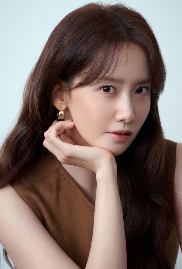 임윤아가 '폭군의 셰프' 종영 인터뷰에 앞서 사진촬영을 하고 있다. [사진=SM엔터테인먼트]