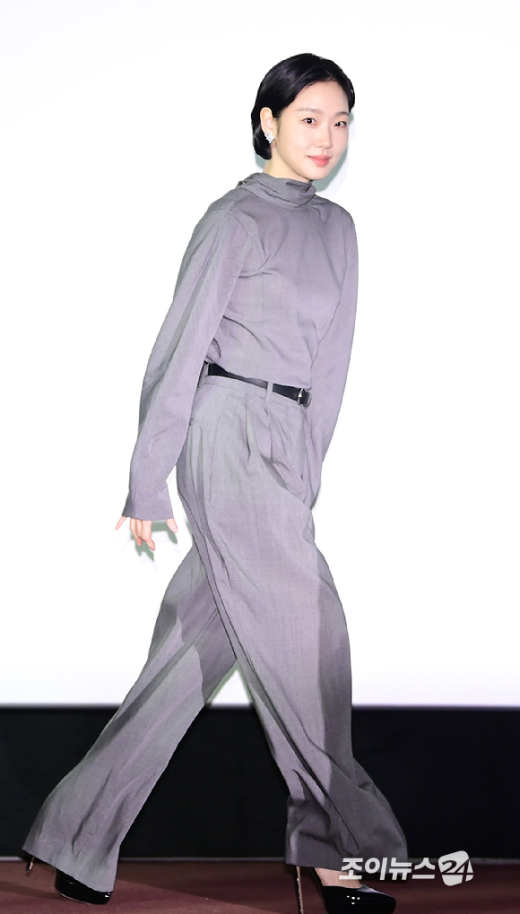 [포토] 김고은, 우아한 그레이
