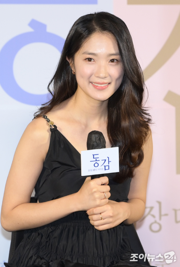 배우 김혜윤이 17일 오전 서울 CGV 용산아이파크몰에서 열린 영화 '동감'(감독 서은영) 제작보고회에 참석하고 있다. [사진=정소희 기자]