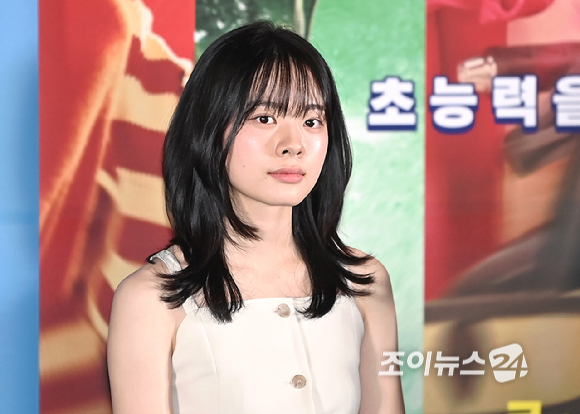배우 이재인이 26일 오후 서울 용산구 CGV용산아이파크몰에서 영화 ‘하이파이브’ 언론시사회에 참석하고 있다. [사진=곽영래 기자]
