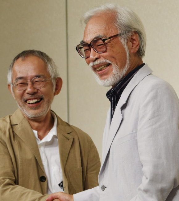 일본 애니메이션에서 '거장'으로 꼽히는 미야자키 하야오 감독(오른쪽)이 설립한 스튜디오 지브라가 올해 칸 국제영화제에서 명예 황금종려상으로 선정됐다. [사진=뉴시스]